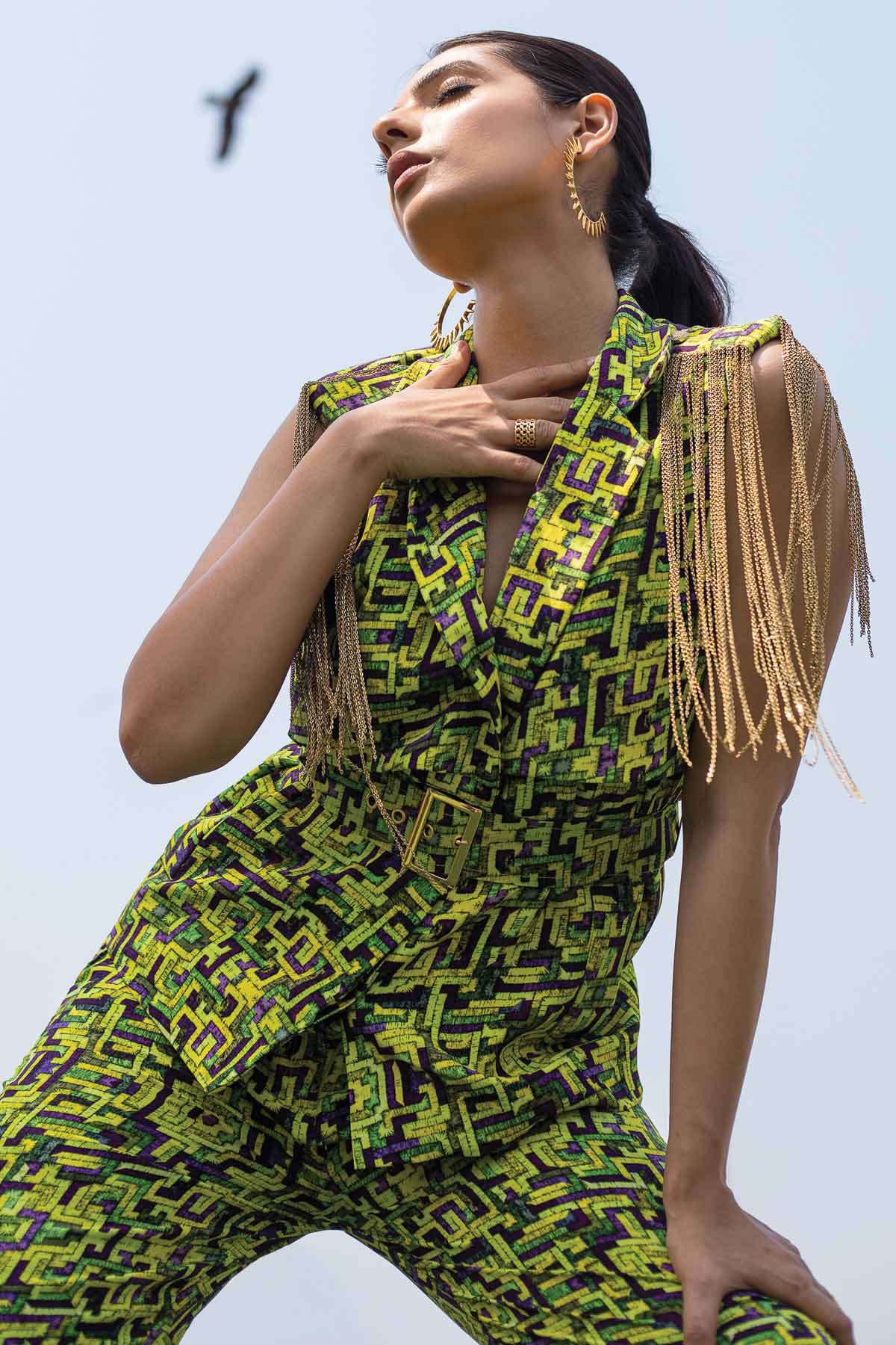 Sleeveless Jacket & Pants Set