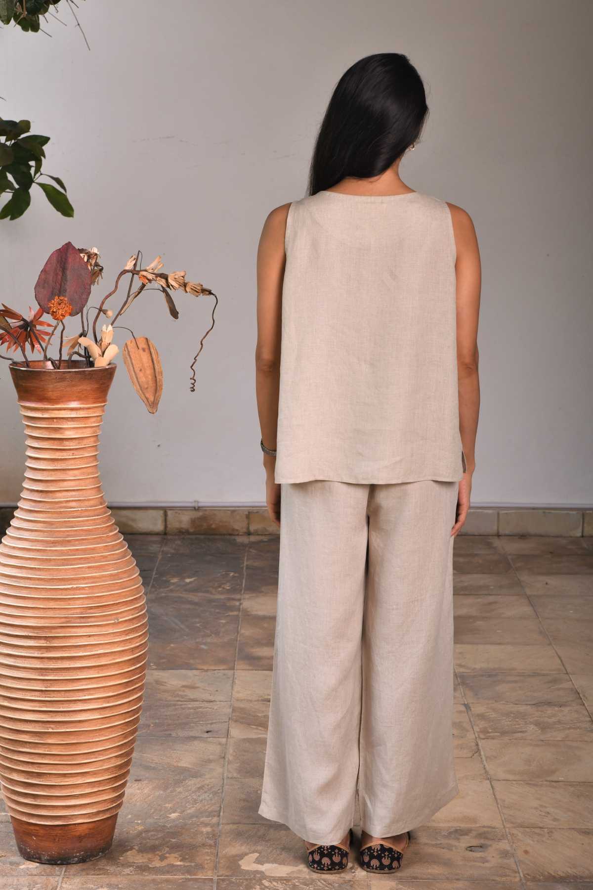 Sleeveless Linen Top