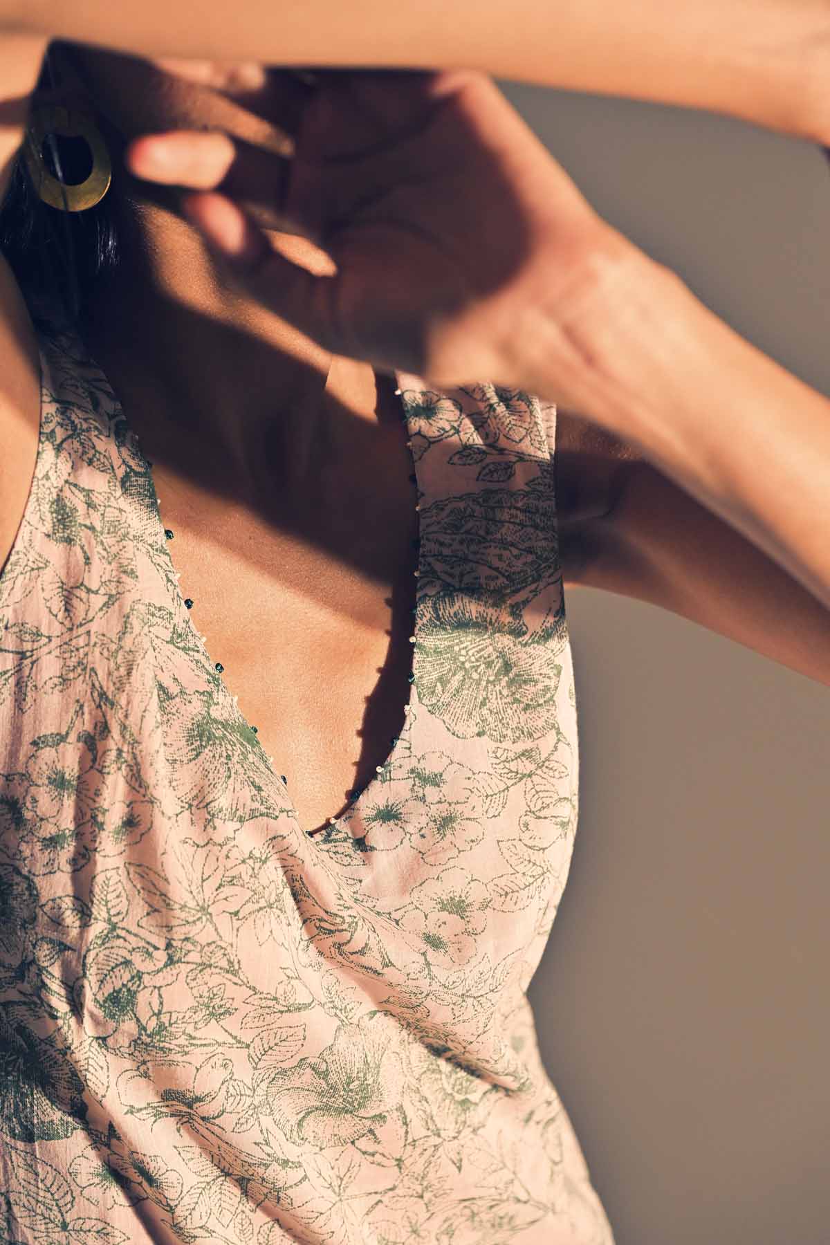 Sleeveless Tunic Dress