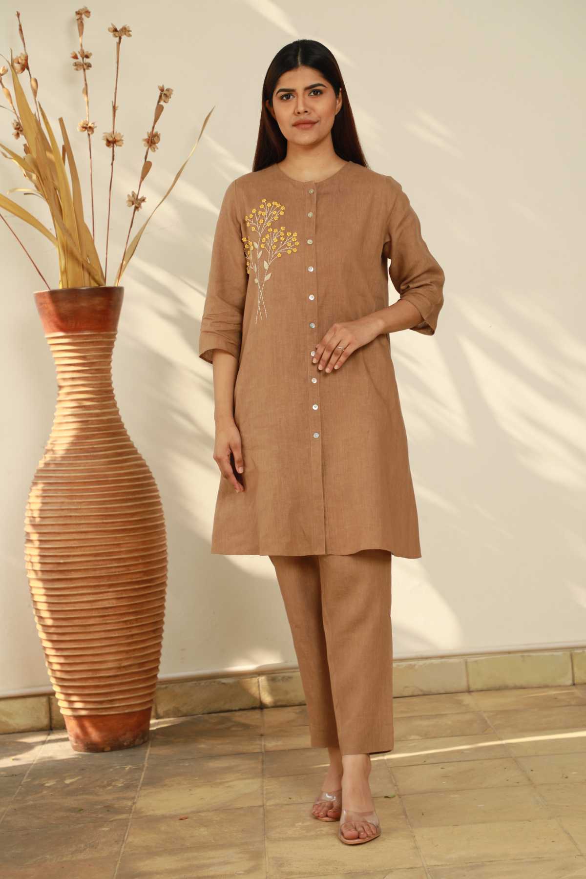 Brown Narrow Linen Pants