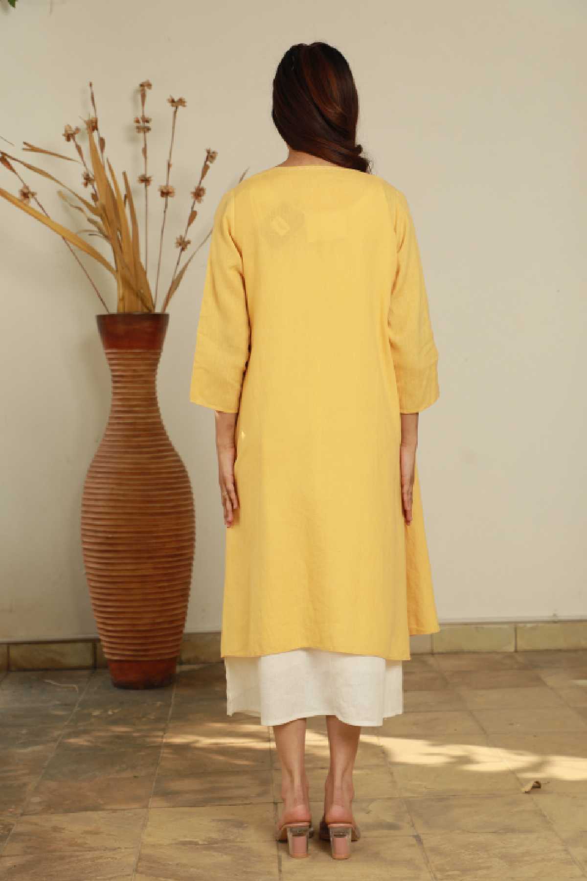 Ochre Yellow 100% Linen Cape