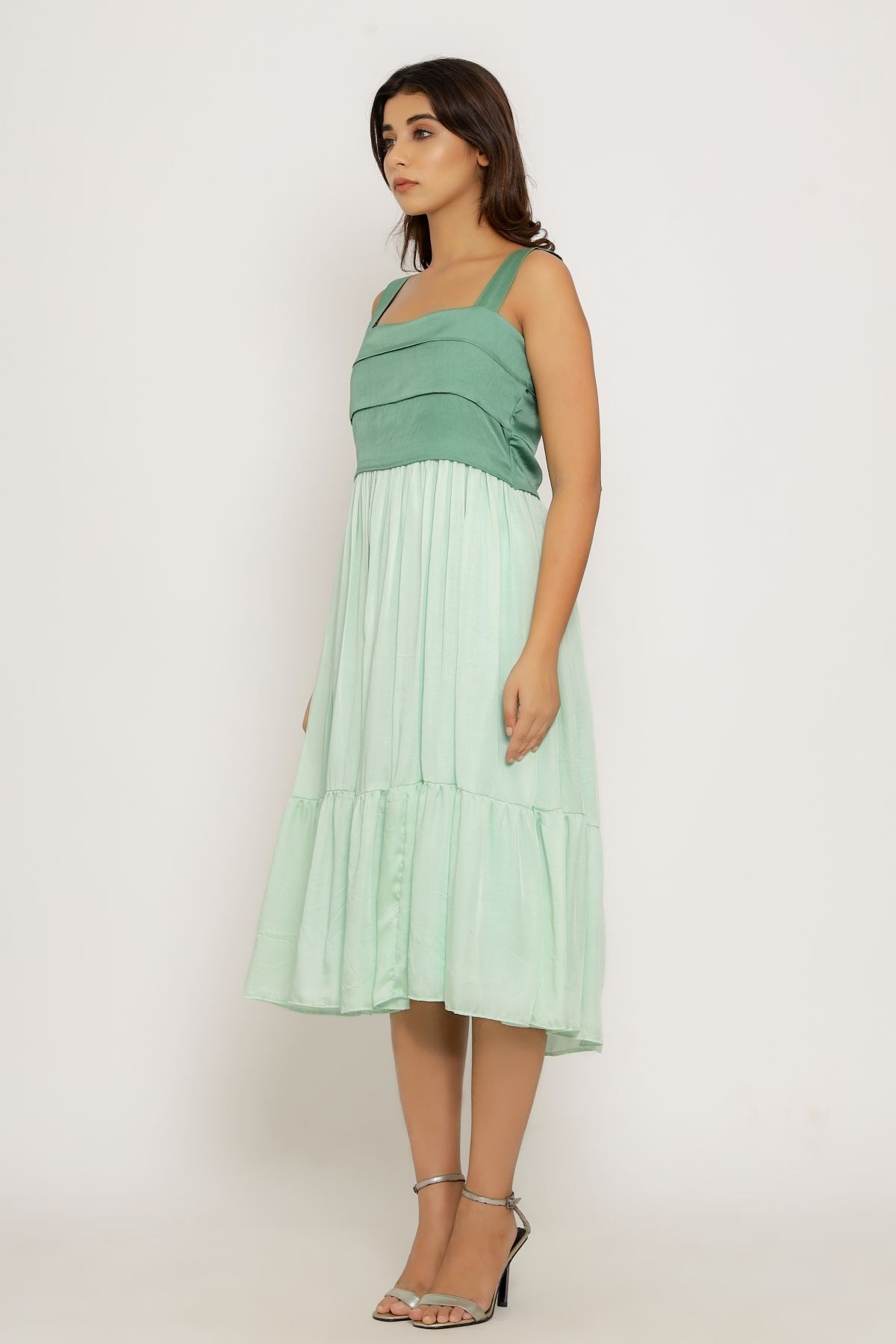 Green Strap Sleeveless Dress