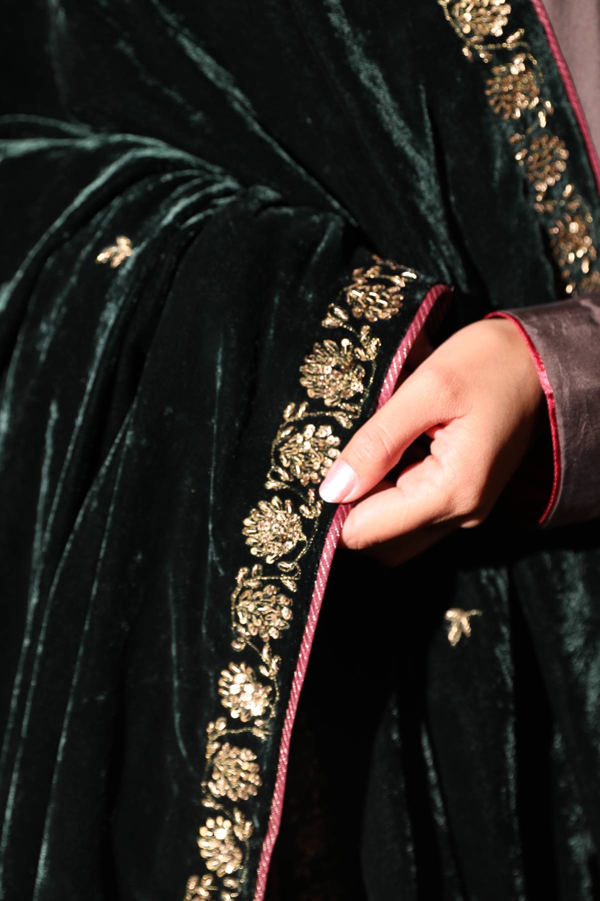 Velvet Zardosi Dushala