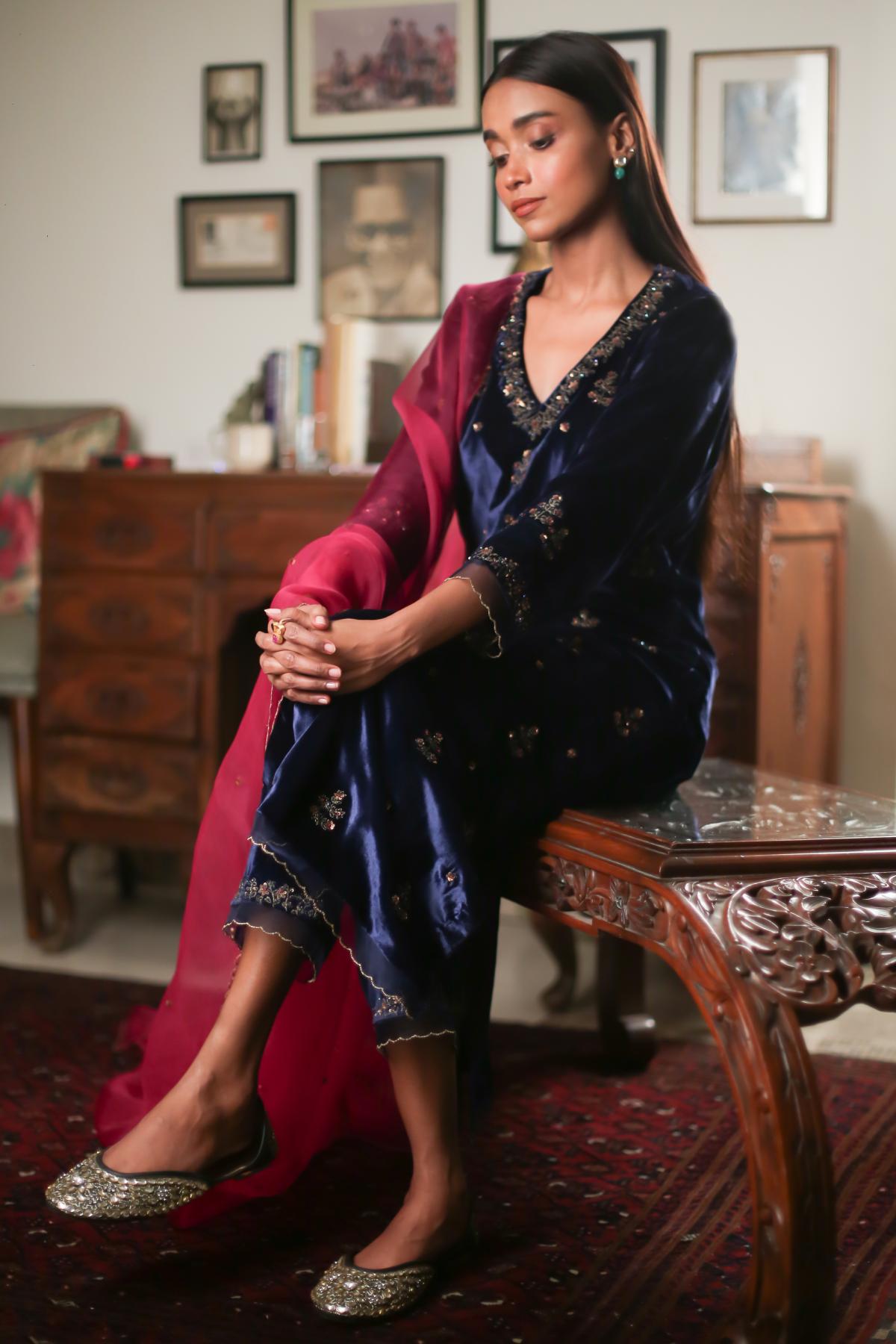 Blue Velvet Zardosi Kurta Set