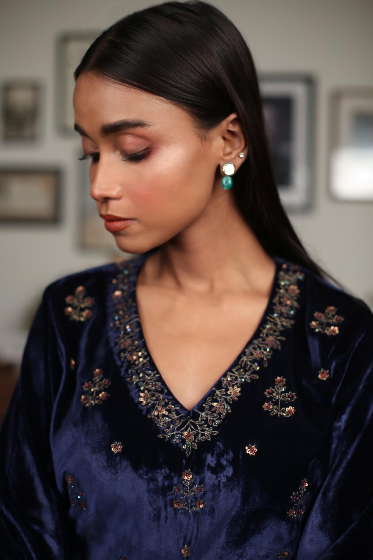 Blue Velvet Zardosi Kurta Set